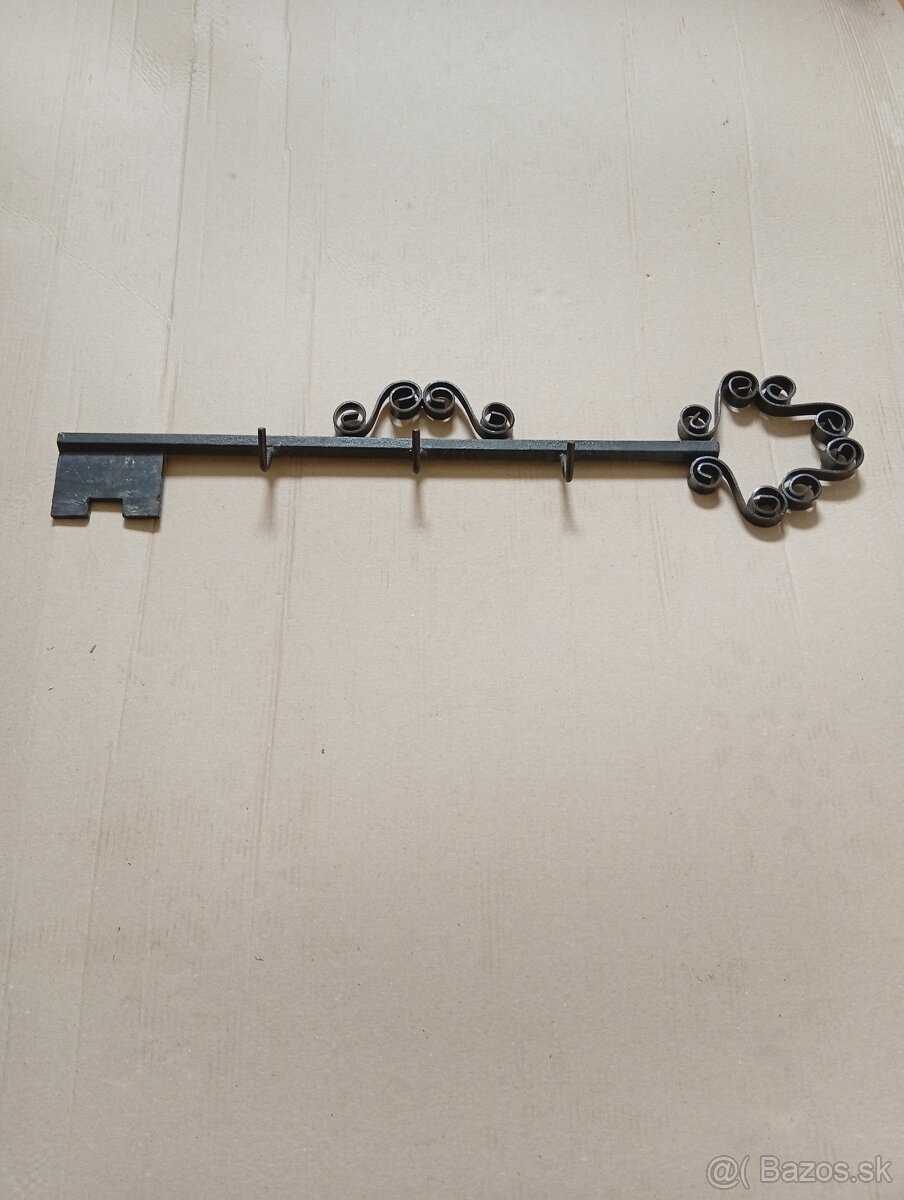 Predám starožitné zrkadlá a vešiaky - 3