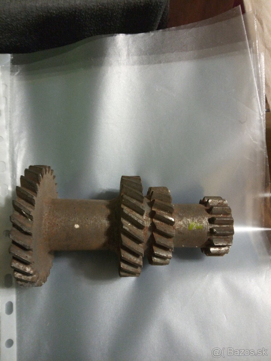 Stromček prevodovky,predlohovy hriadel - 3