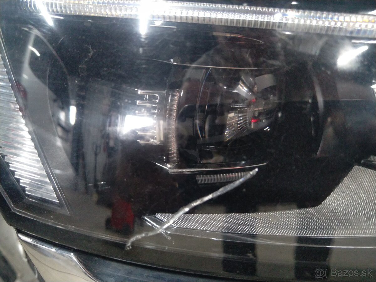 Tiguan II predné svetlo 5NN 941 082c - 3