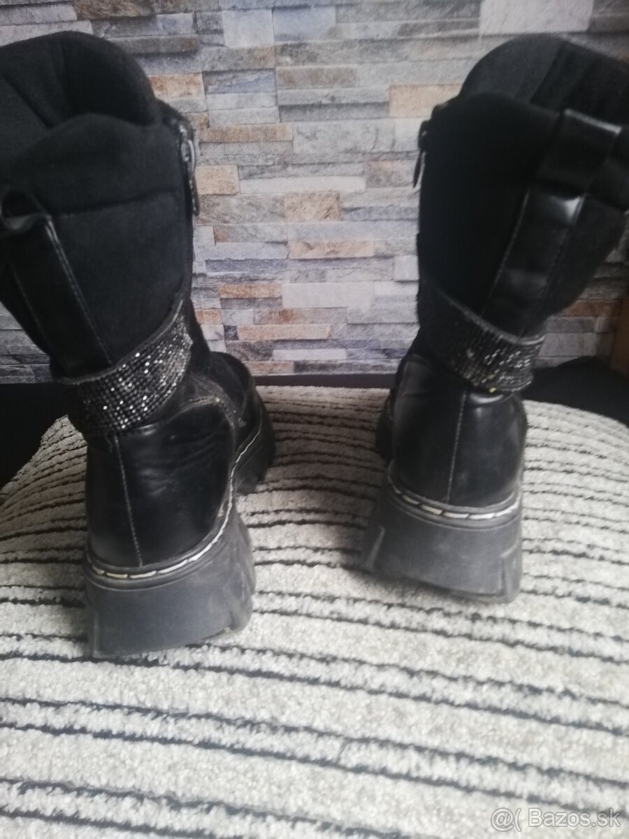 Predám čižmy pre dievča - 3