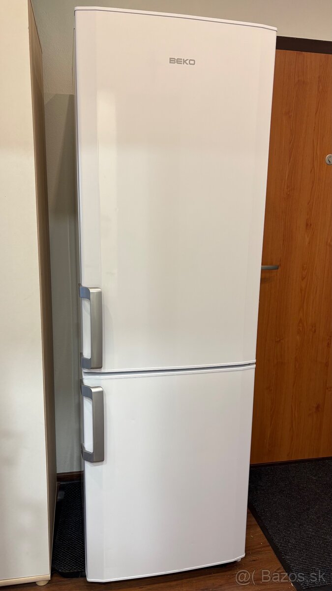 Chladnička s mrazničkou BEKO - 3