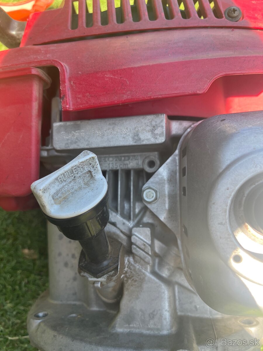 Motor z kosačky HONDA - 3