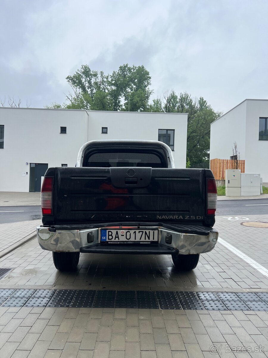 Nissan Navara 2.5 Di 98kw D22 dlhá kabína