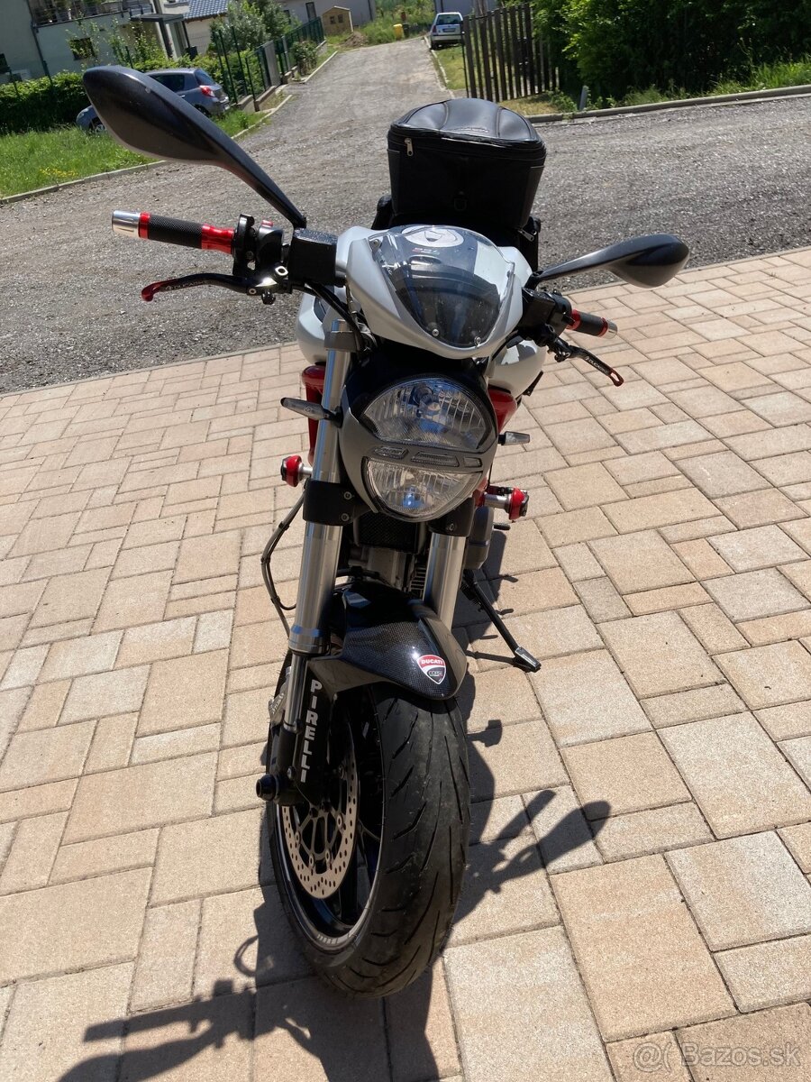 Ducati Monster 796 ABS - 3