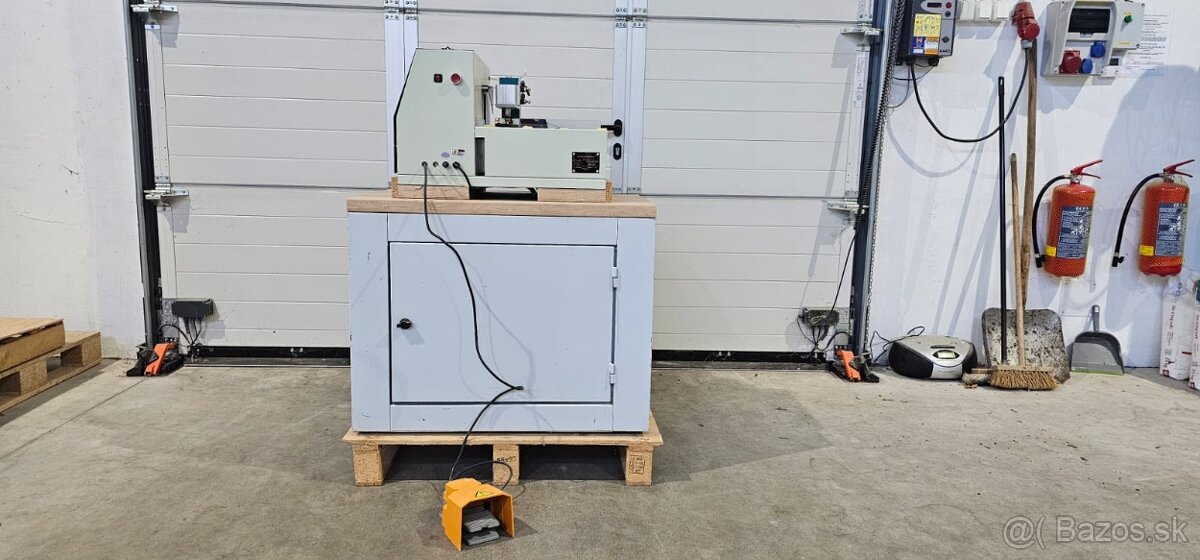 Rožkovací frézka na ABS hrany GRIGGIO GRA/N s podstavcem - 3