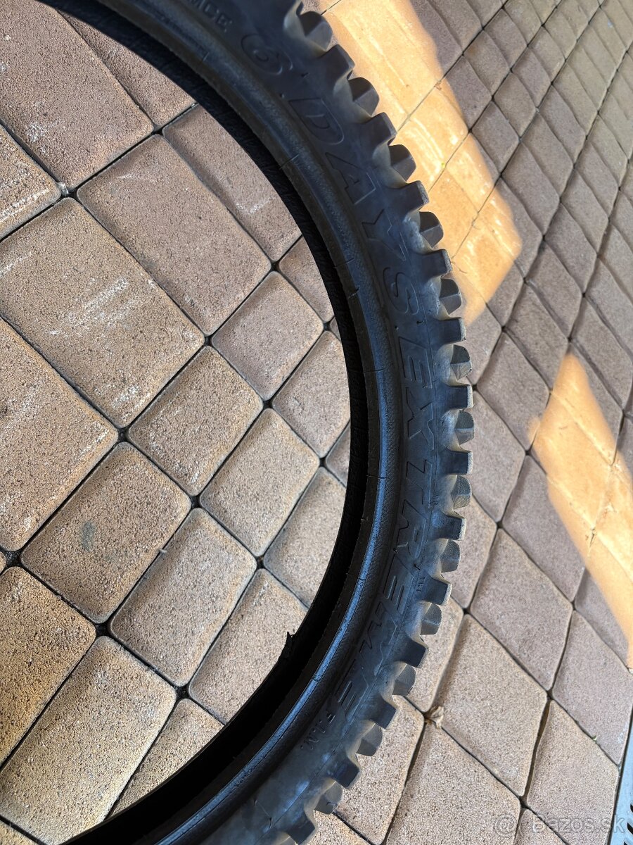 Pneumatika metzeler 6days extreme 90/90-21 - 3