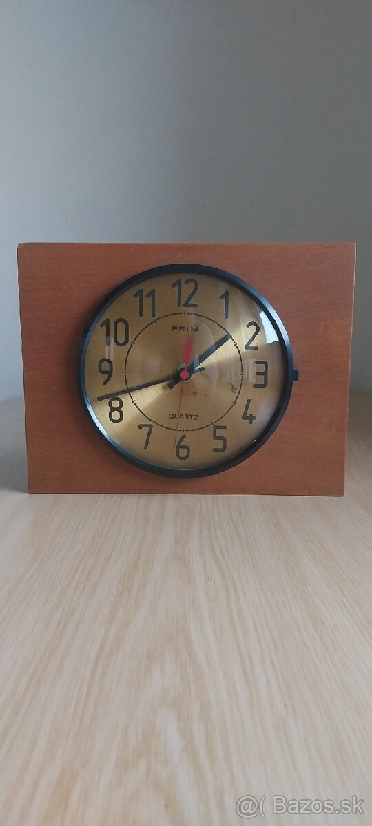 Gustáv Husák, Prim, Ploskačka, Levi's, Kuchynská váha - 3