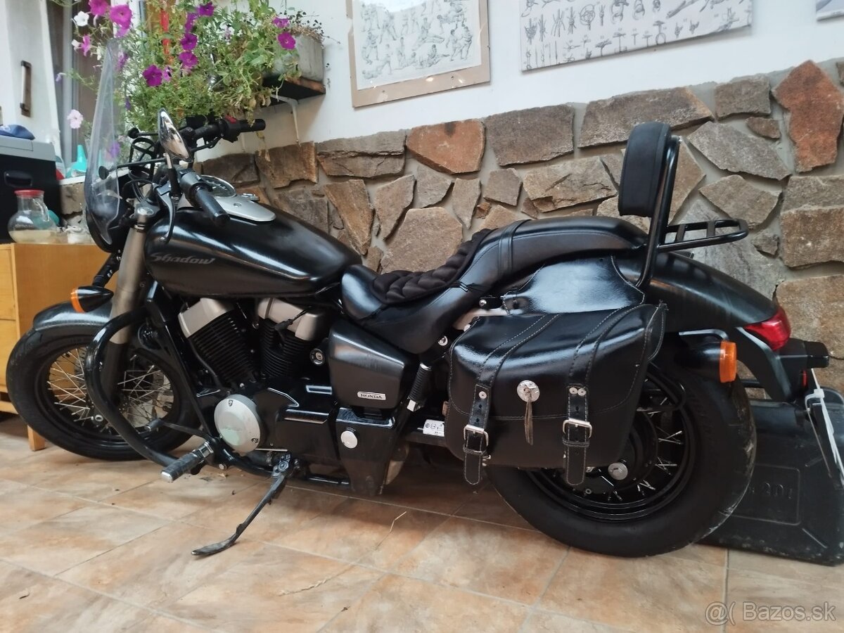 Honda Shadow VT 750 C2B Black Spirit Edition - 3