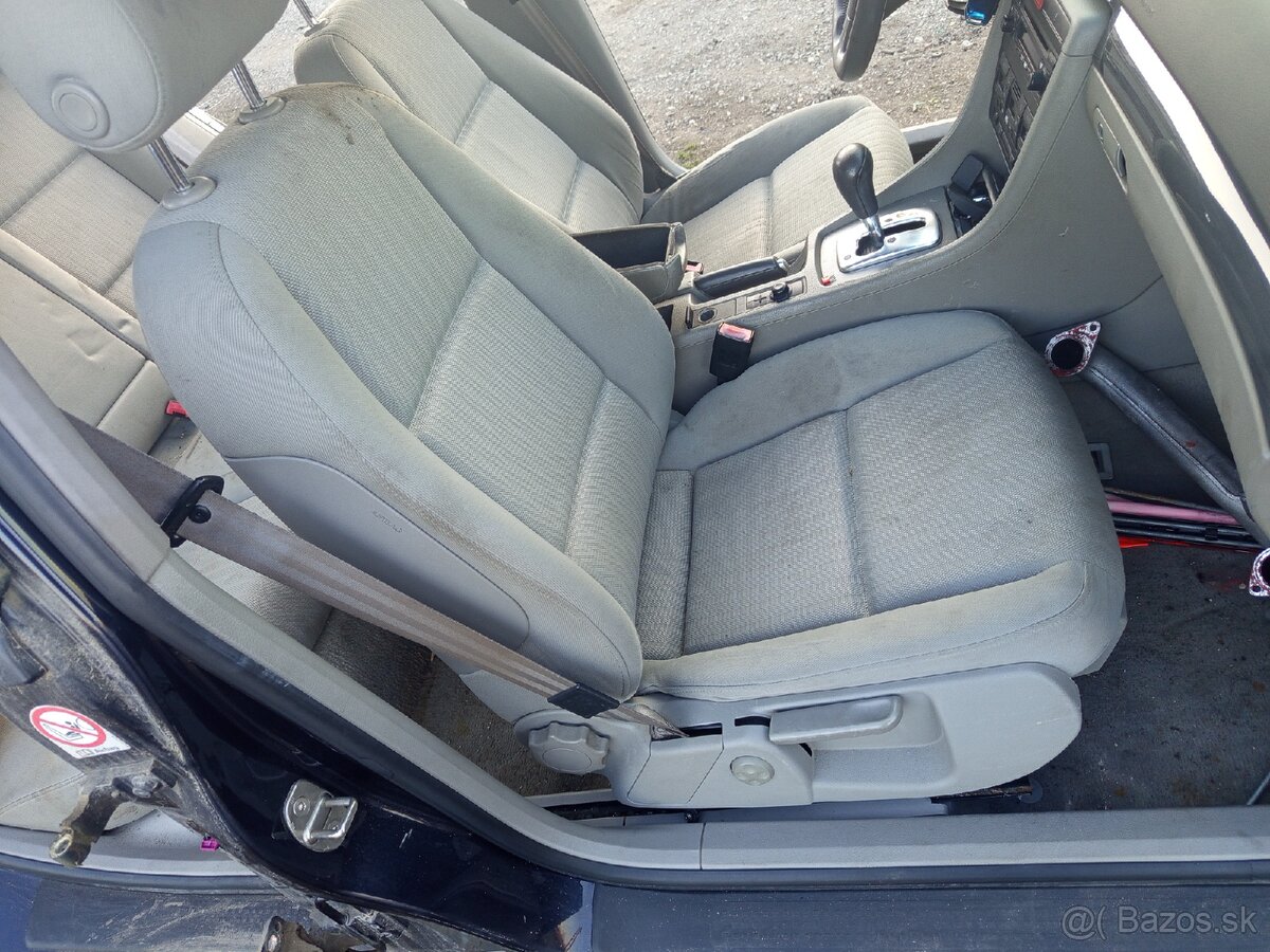 Sedadlá Audi A4 b6 cena za všetky - 3
