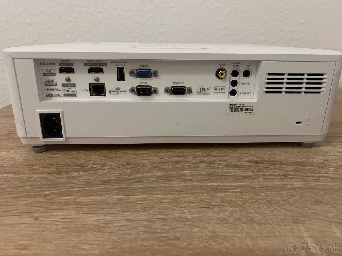 OPTOMA ZH506e - 3