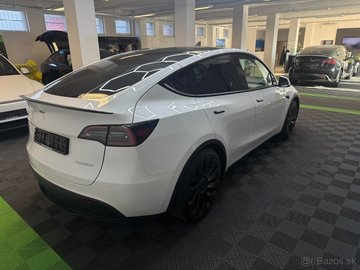 Tesla Model Y Performance 2022 – Johan - 3