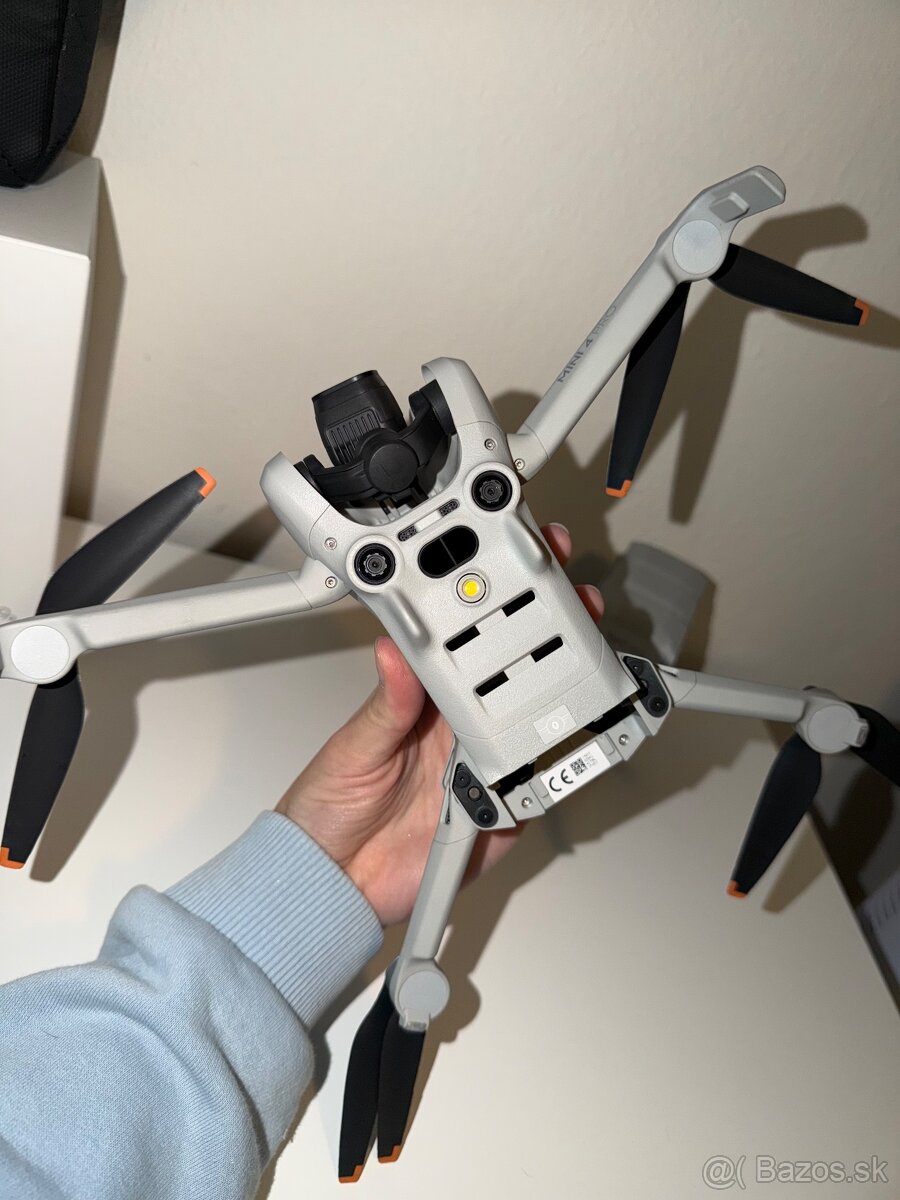 DJI Mini 4 Pro Fly More Combo - 3