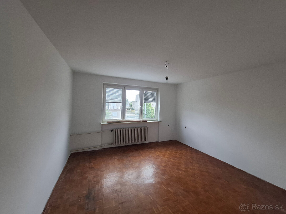 Dom na predaj v tichej lokalite - Sládkovičovo - 3