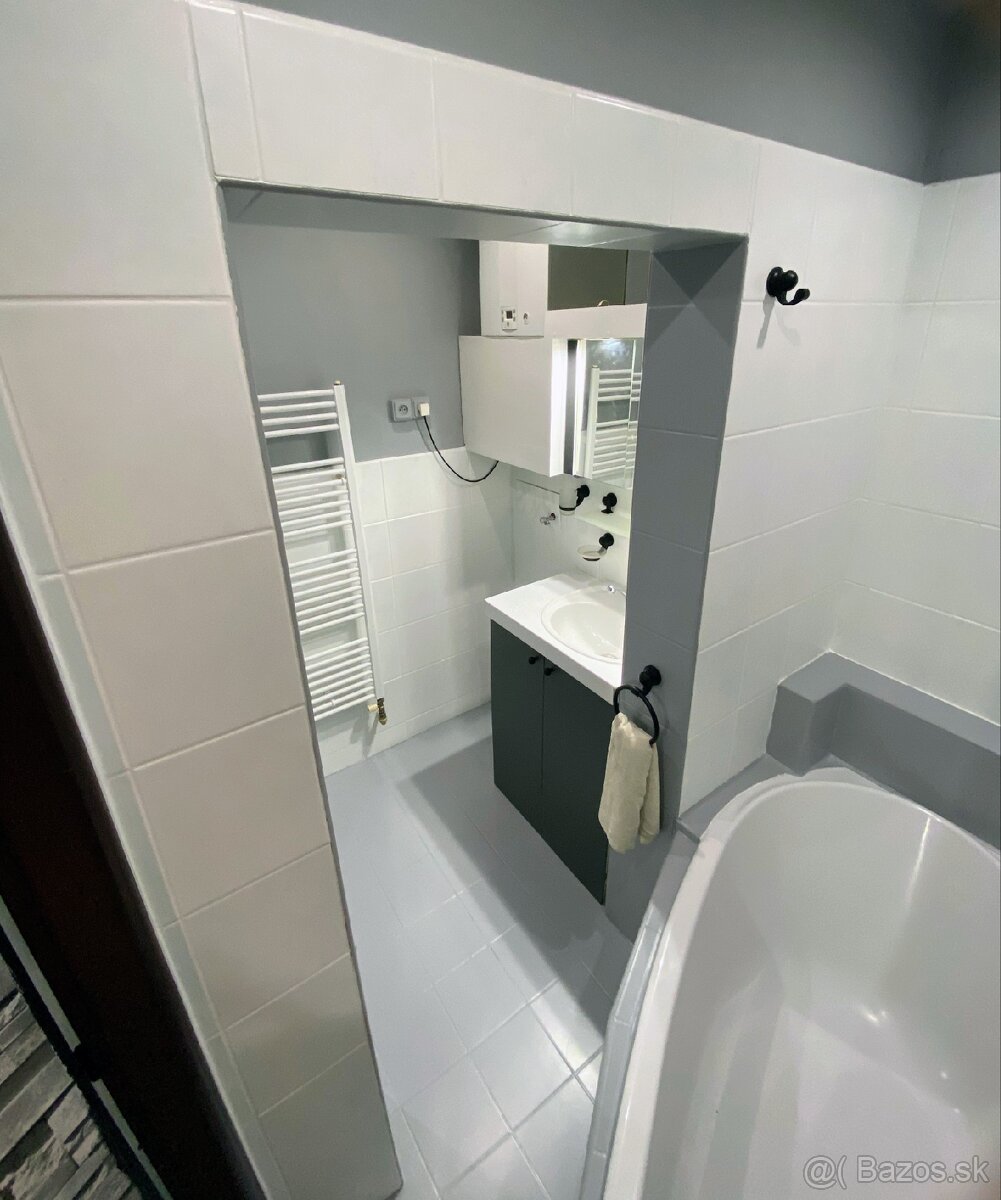 Predám 3-izbový byt Lednické Rovne - 3