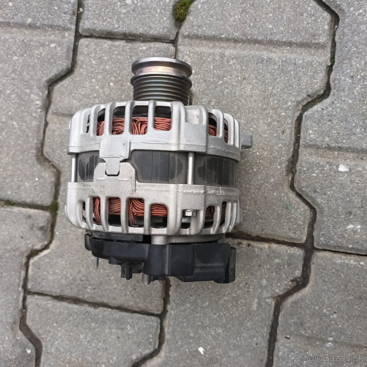 Predám nový alternator original VW 140A 04E903023J - 3