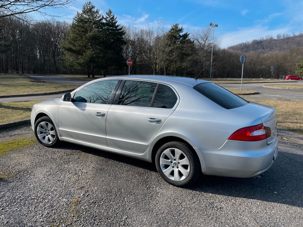 Škoda Superb - 3