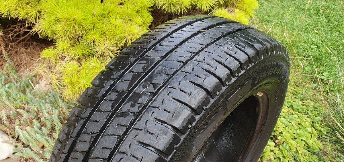 MICHELIN AGILIS , 215/65 r16C letna - 3