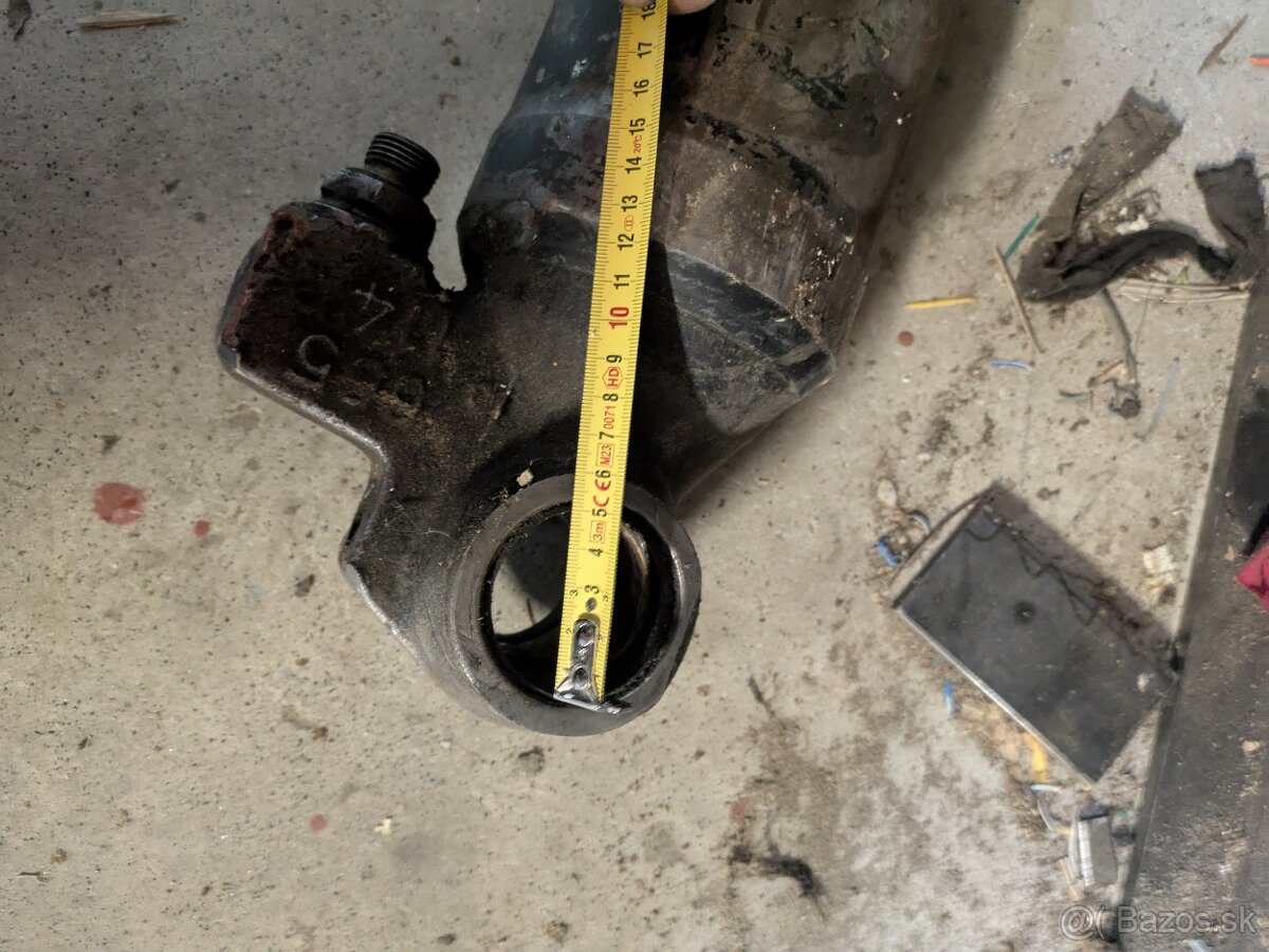 Hydraulický valec - 3