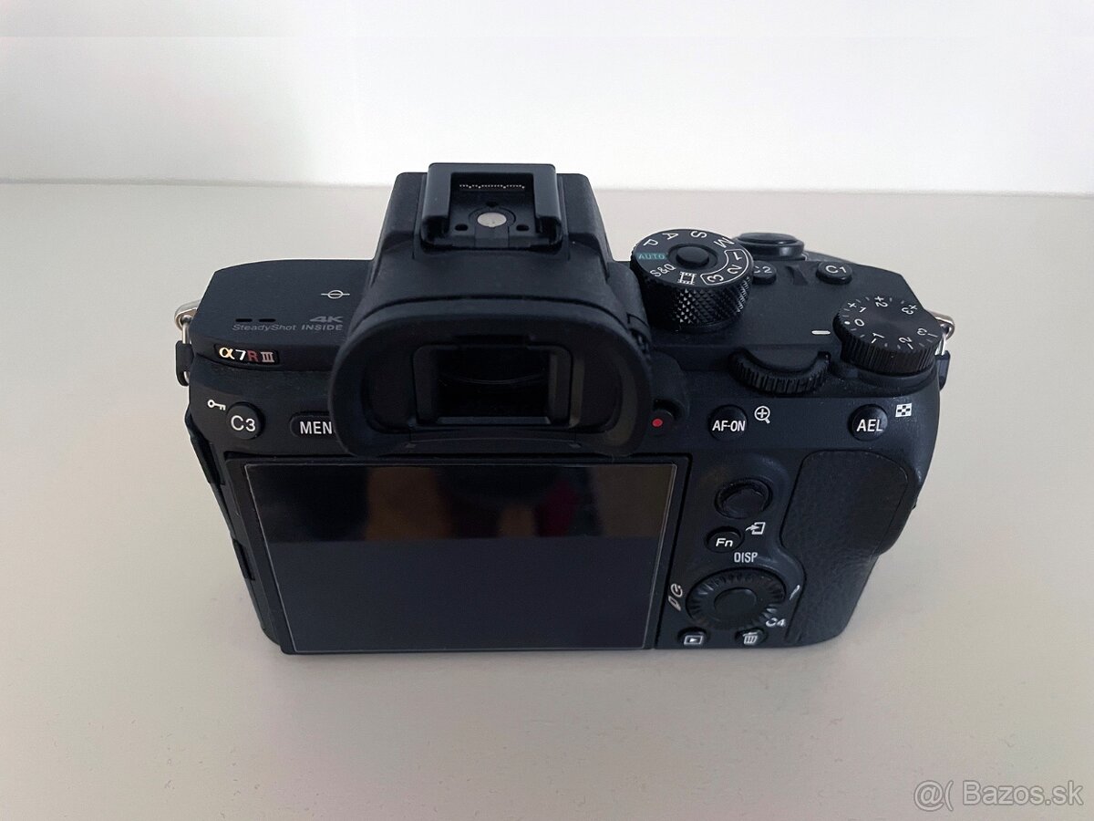 Sony A7R III - 3
