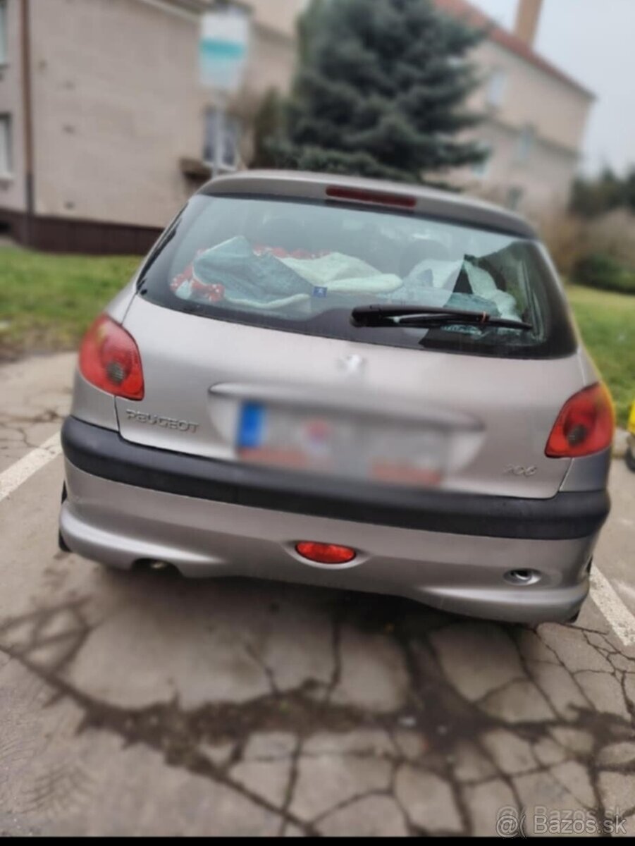 Peugeot 206 - 3