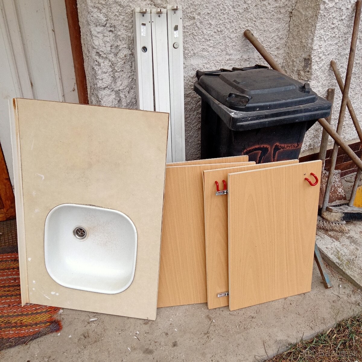 Kuchynská linka - 3