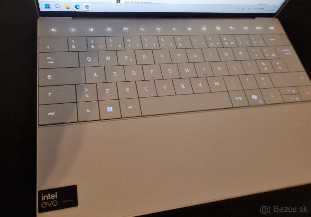 Dell xps 13 9340 - 3