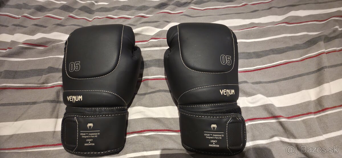 boxerské rukavice venum - 3