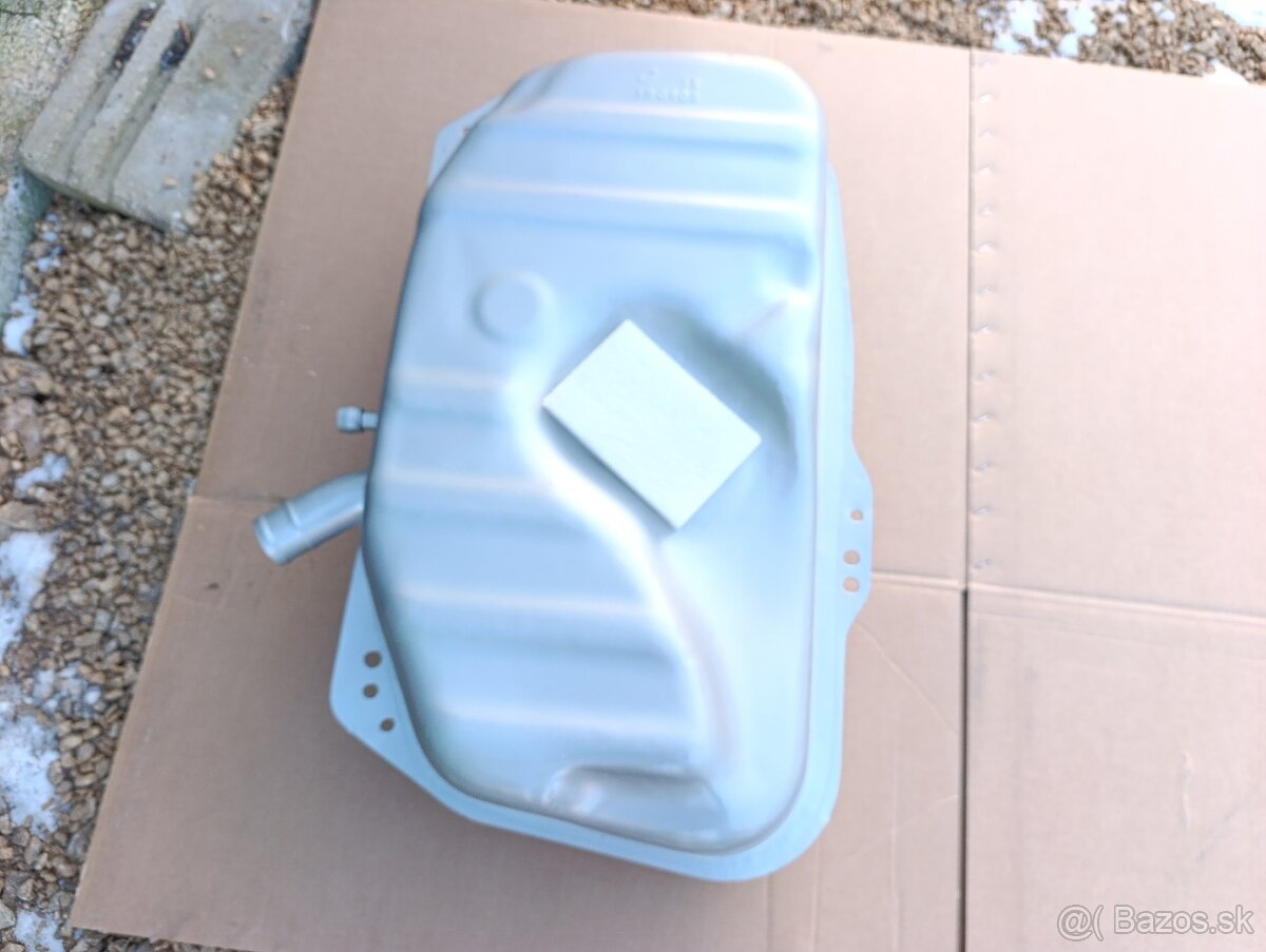 Palivová nádrž Fiat Uno 146 - 3