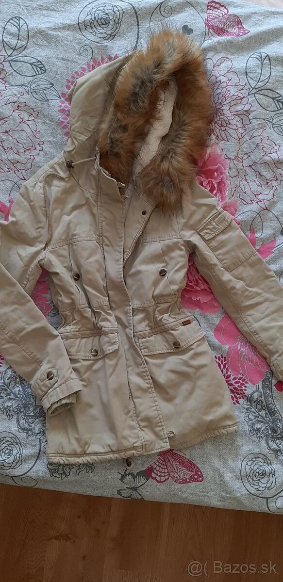 Parka podšitá plyšom Pull&Bear S - 3