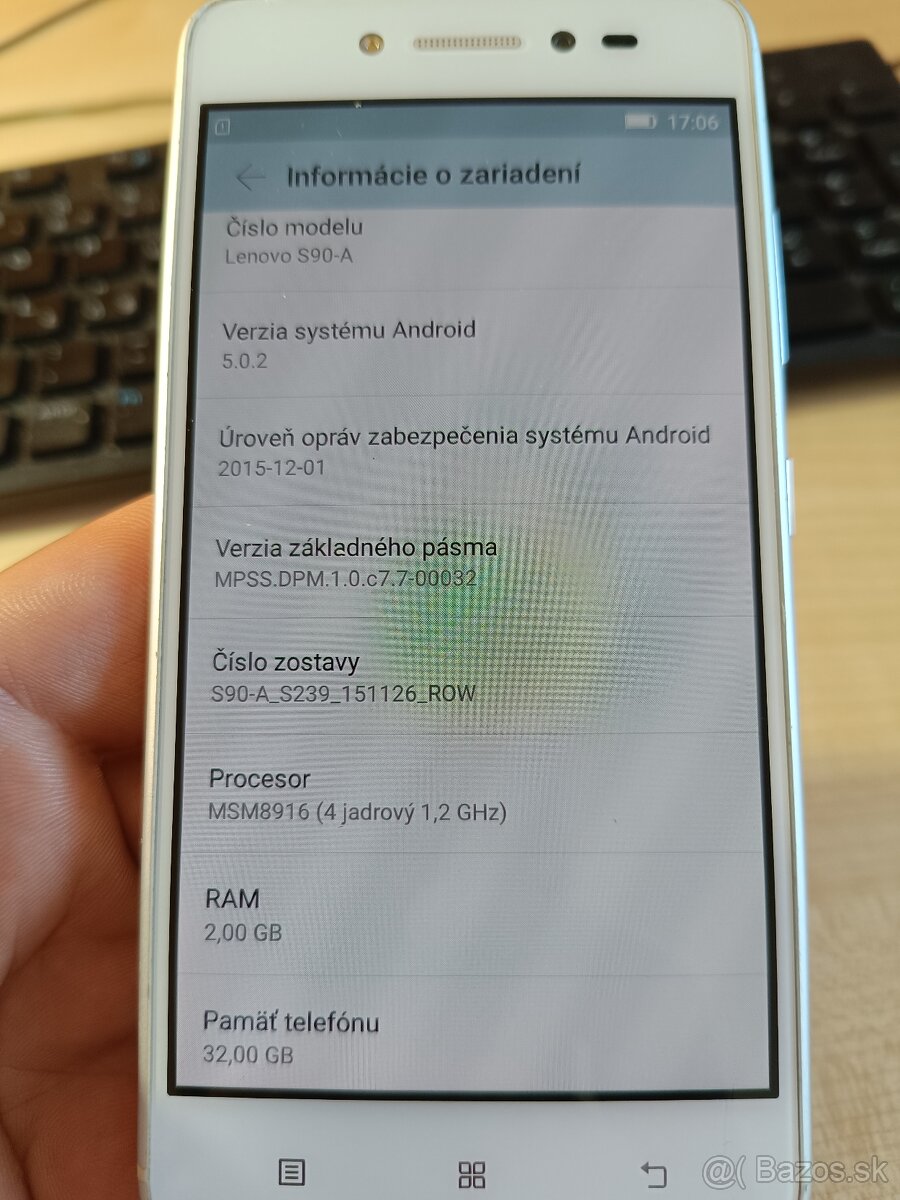 Lenovo S90 A - 3