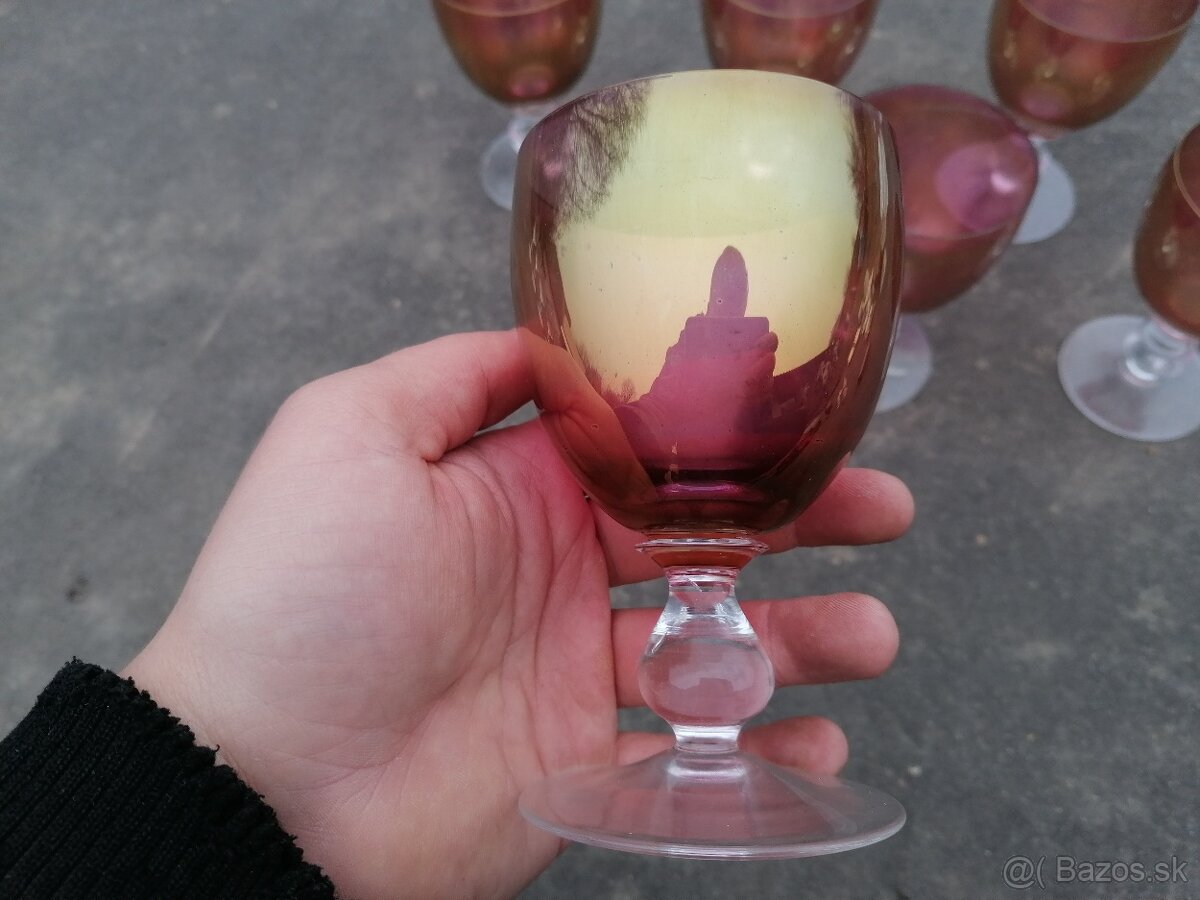 Predám sklenené poháre na víno z brusnicového skla - 3