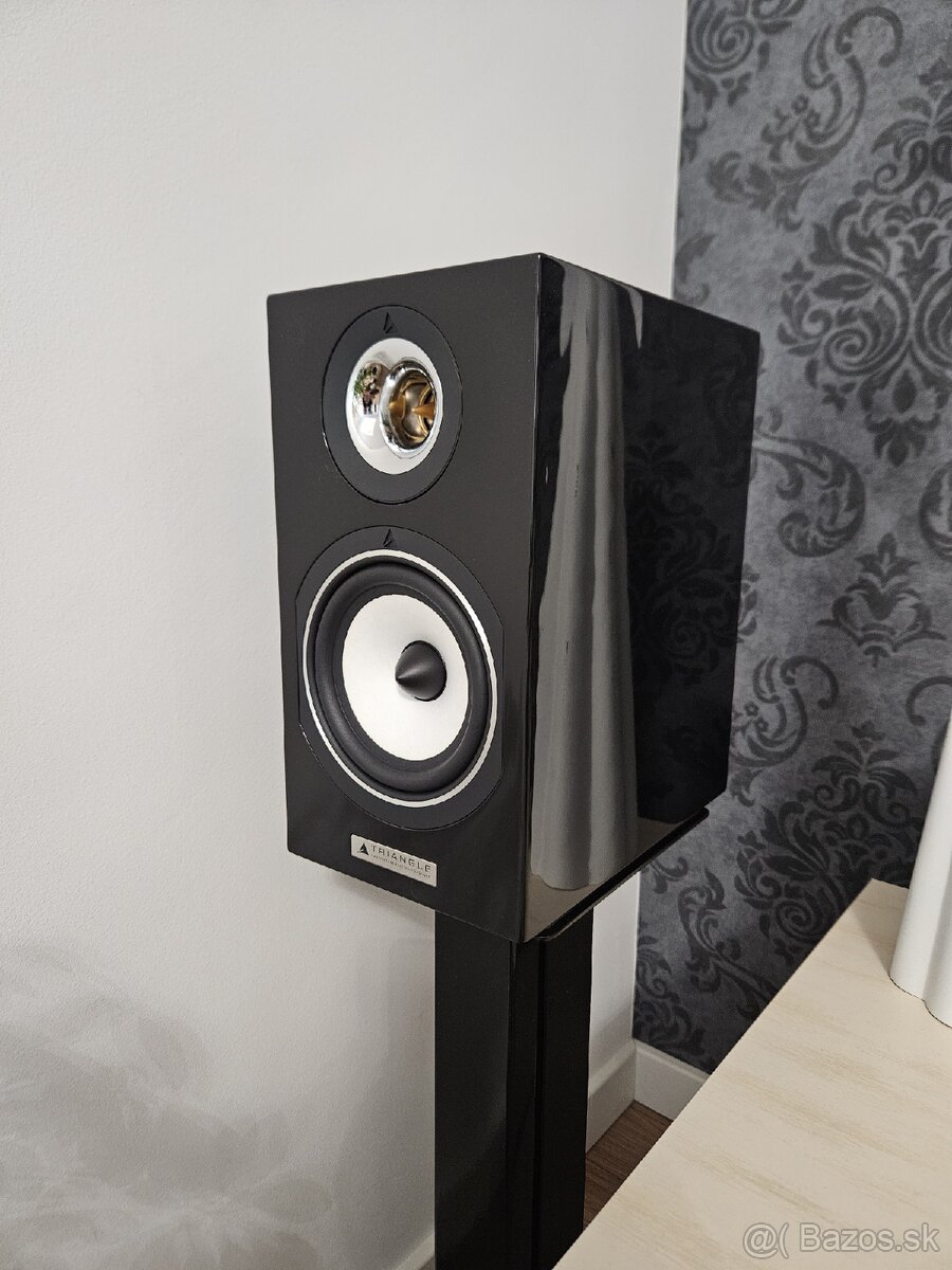 Triangle + Rotel - 3