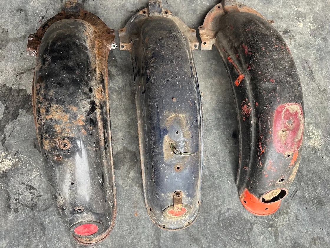 Predám zadný blatník JAWA ČZ 125 175 250 - 3