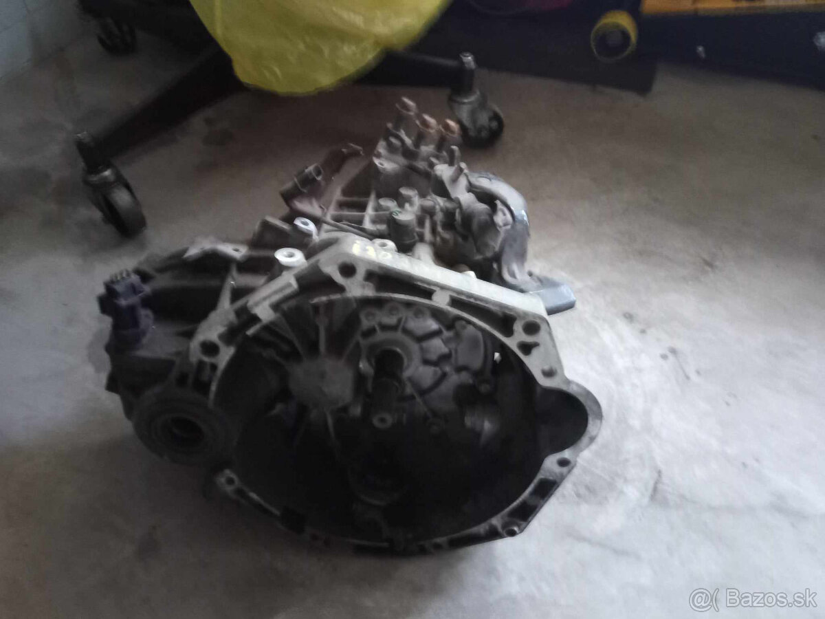 Predám prevodovku na Hyundai i20 1.2 - 3