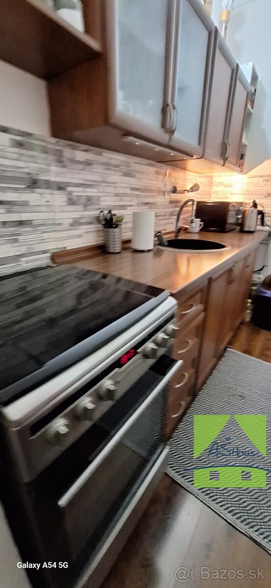 PREDAJ - 1-izbový byt BA II.- Ružinov - 3