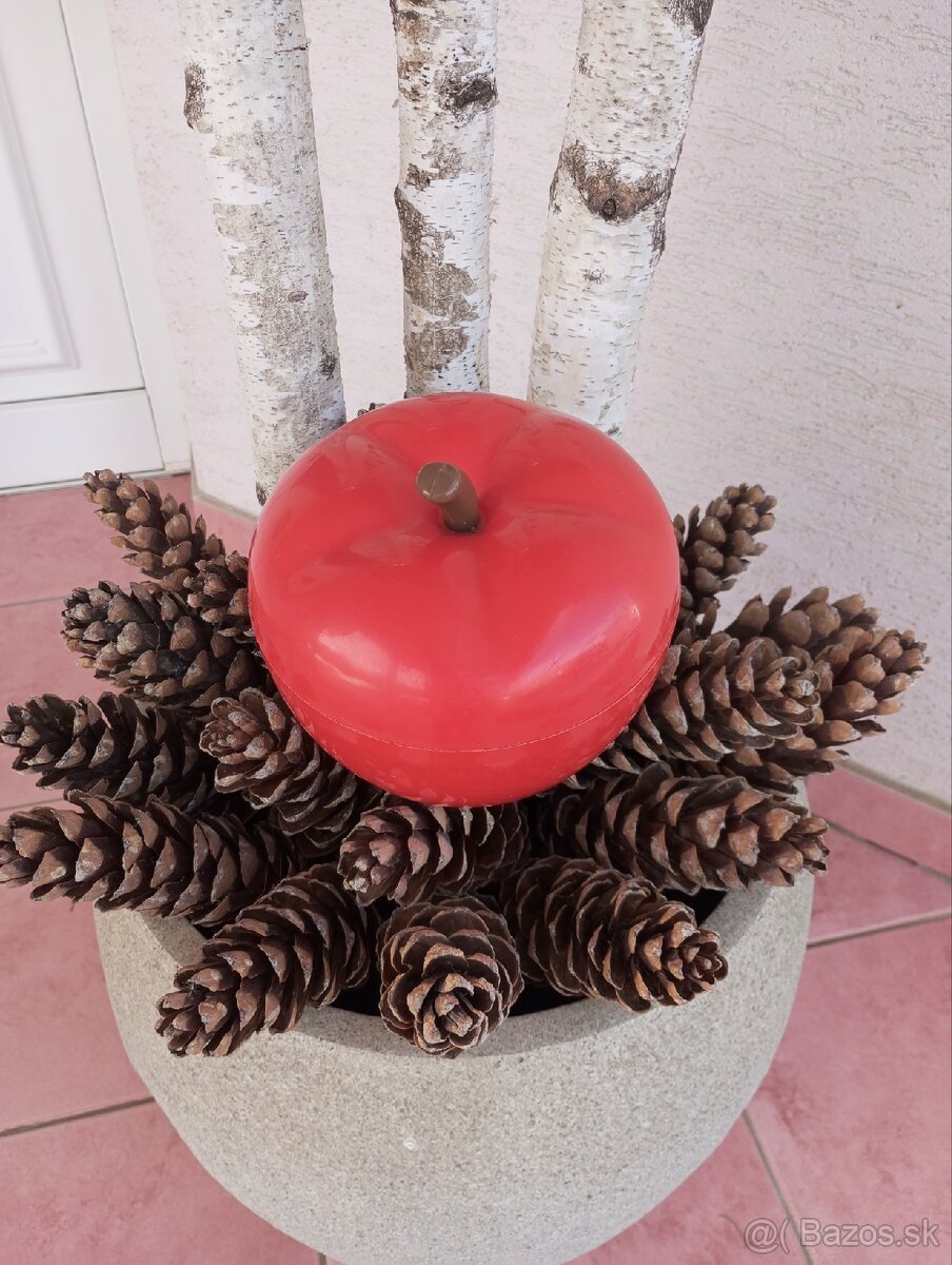 Retro červené jablko - 3