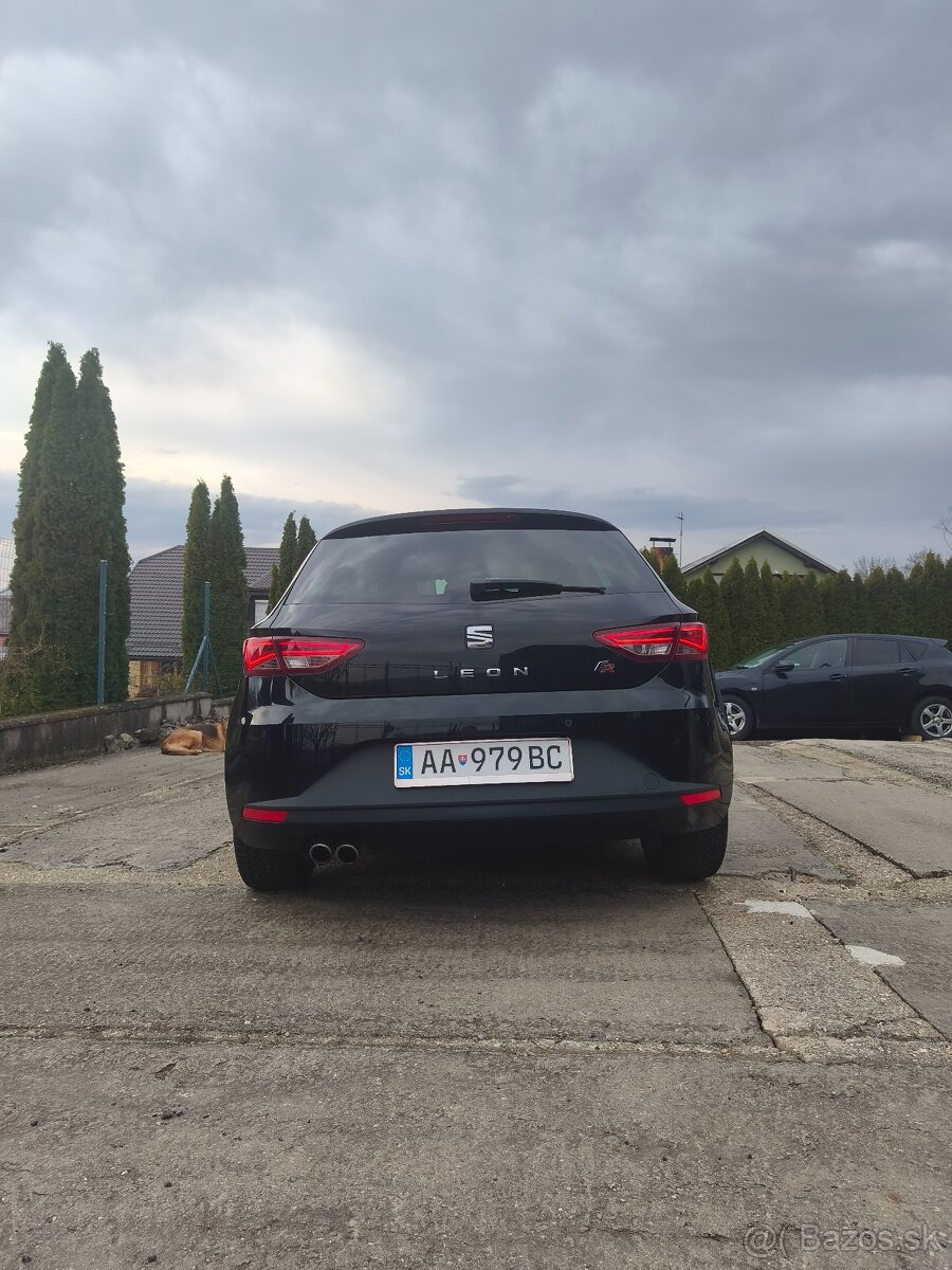 SEAT Leon FR 2.0 TDI 110kW - 3