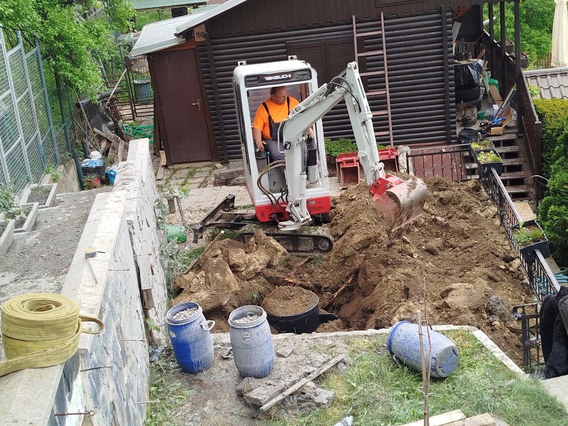 ZEMNÉ PRÁCE TRNAVA A OKOLIE – PROFESIONÁLNE A RÝCHLO - 3