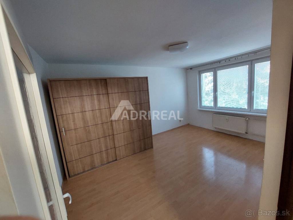 PREDAJ: 1i byt; 33,68 m2; Pribinova ul.; Zvolen; 98.500 € - 3