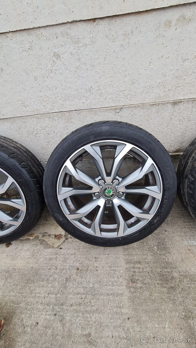 Letná sada 225/45 R17 dot1423 5x112 R17 ET35 7.5J - 3