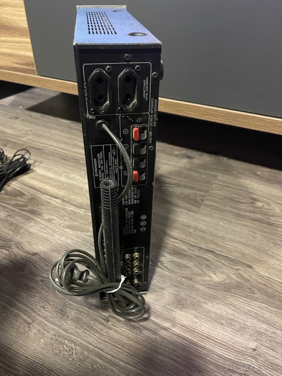 Vintage zosilňovač - receiver Pioneer SX - 700L - 3