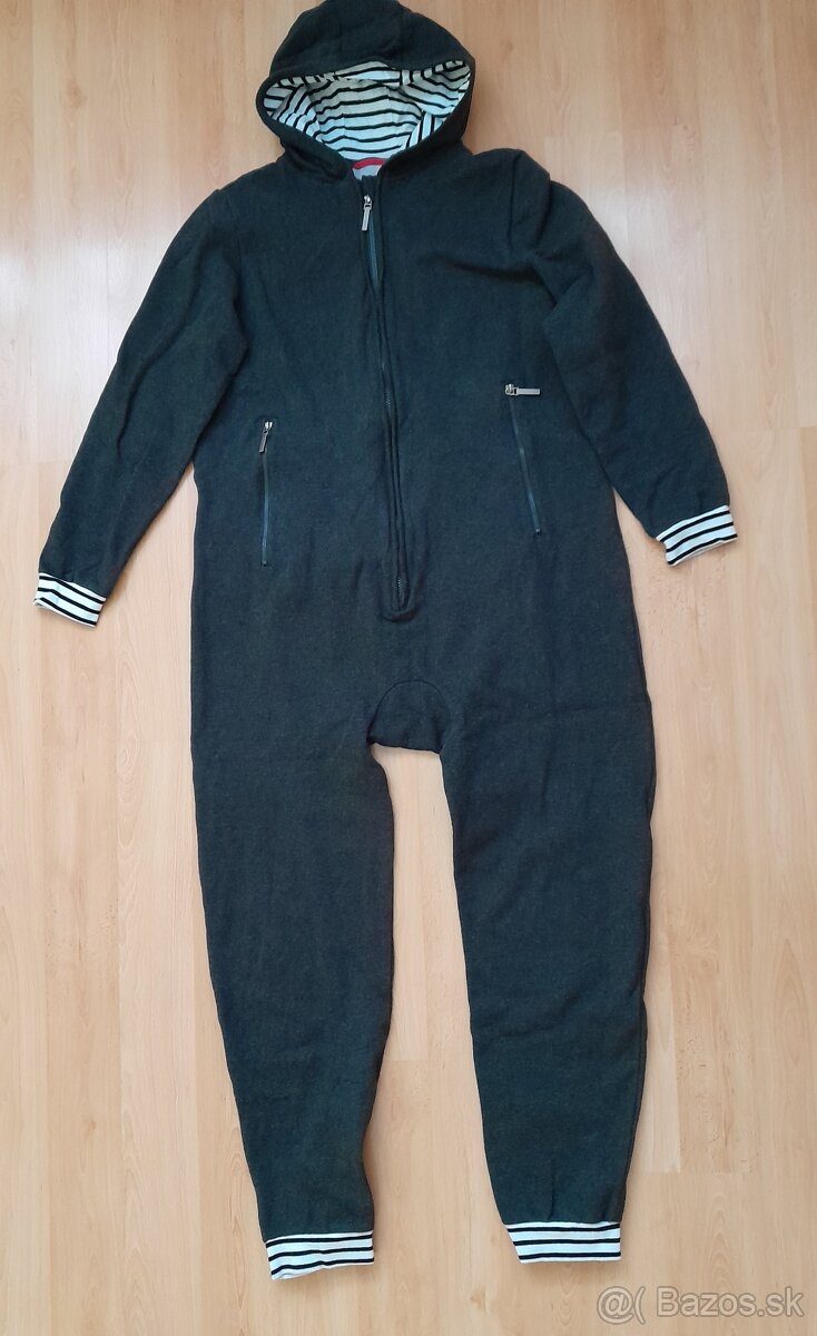 2x Domáci overal - 3