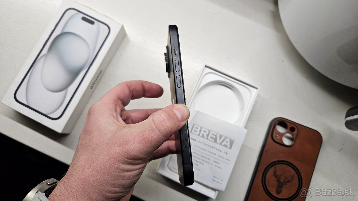 Apple iPhone 15 tmavý 128GB - aj vymením - 3