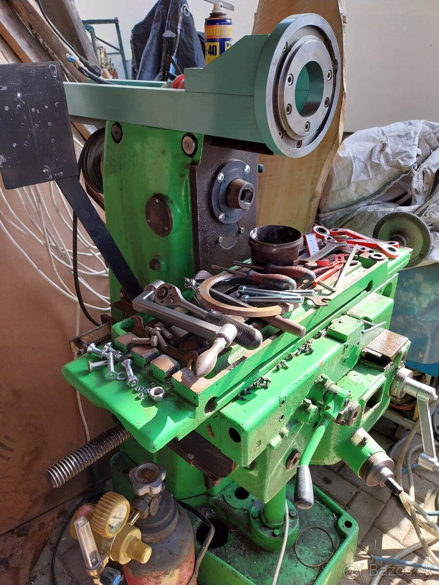 Predam nedokoncenu frezu na kov morse 3 a iso40 - 3