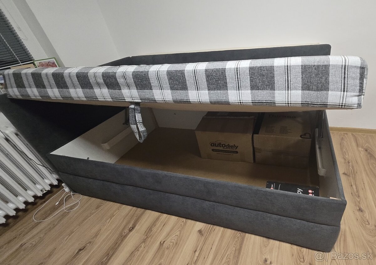 Predám čalúnenú postel 120x200 cm - 3