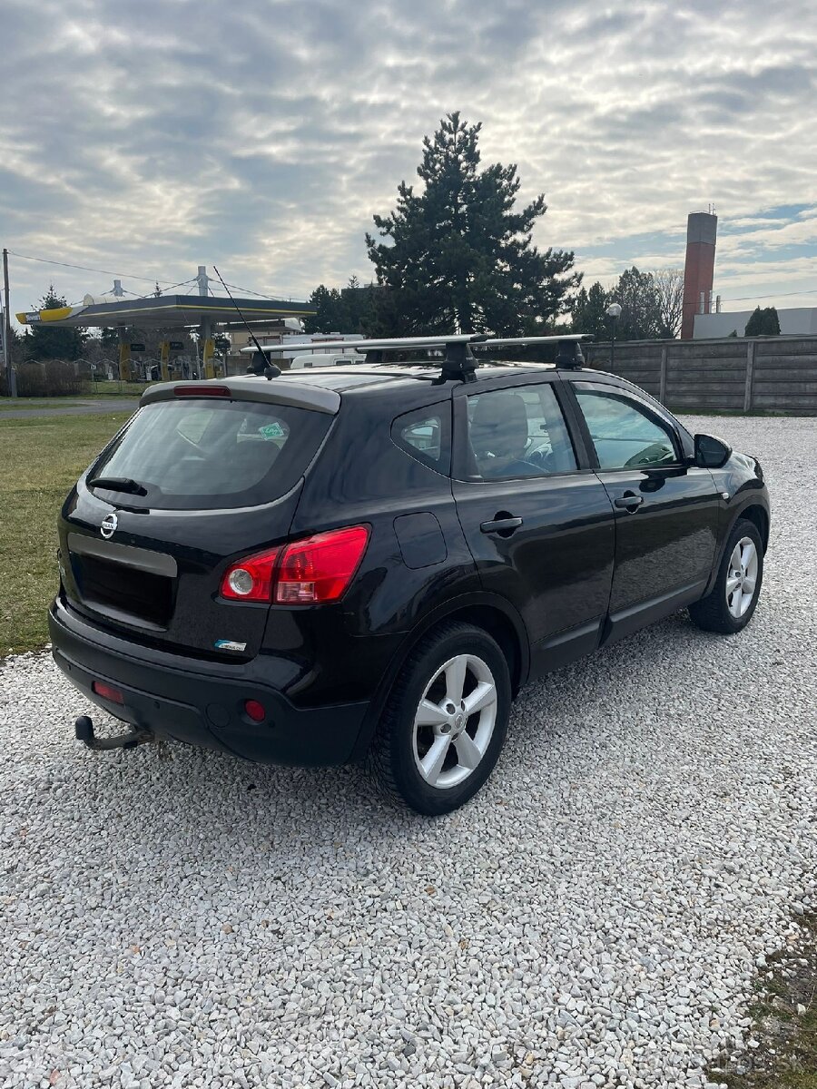 Nissan Qashqai 2,0l automat - 3