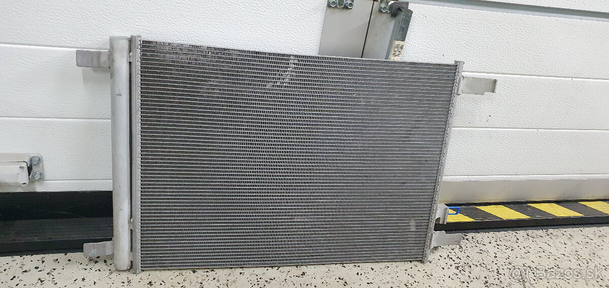 chladič klimatizácie superb IV - 3