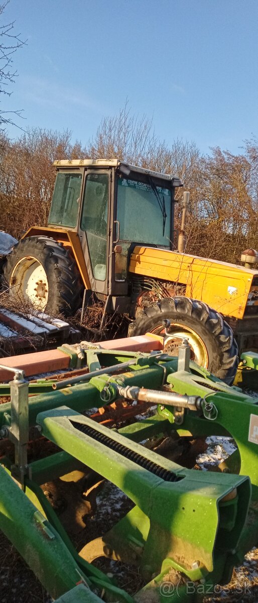 Traktor Renault +GPS ZADARMO 120 PS čelný nakladač - 3