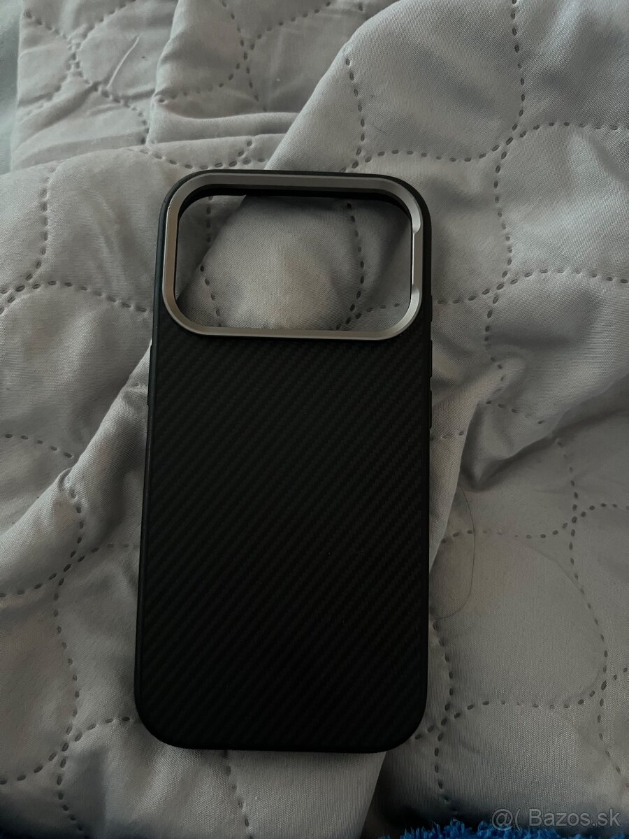 Kryt Iphone 17Pro - 3