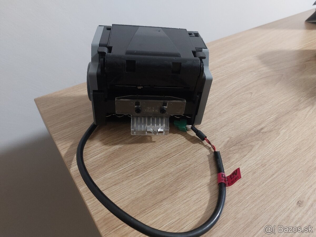 Na Predaj Čítačka Bankoviek ICT - 3